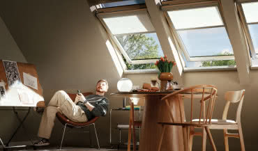 Elektryczne okno dachowe z WiFi i czujnikiem deszczu – poznaj wszystkie jego funkcje